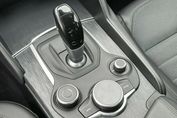 Alfa Romeo Giulia 2.0 Turbo aut