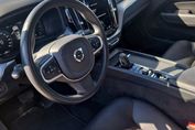 Volvo XC60 B4 D AWD Momentum Pro