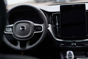 Volvo XC60 B5 AWD Plus Black Edition