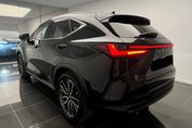 Lexus NX 350h Omotenashi 2.5 Hybrid AWD