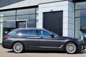 BMW Seria 5 530e xDrive Luxury Line aut