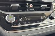 Toyota Corolla Comfort 1.5 benzyna