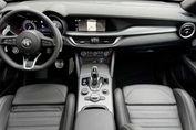 Alfa Romeo Stelvio 2.0 Turbo Veloce Q4