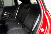Mercedes GLA 220 4-Matic AMG Line 8G-DCT