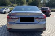 Toyota Camry Executive 2.5 Hybrid Dynamic Force