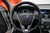 Volvo XC60 D4  Summum