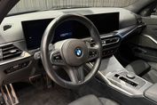 BMW Seria 3 330i xDrive M Sport