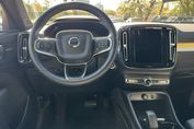Volvo XC40 T4 Plug-In Hybrid Plus Bright
