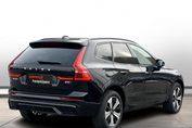 Volvo XC60 B5 B AWD Plus Dark aut