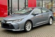 Toyota Corolla Comfort 1.5 benzyna