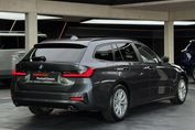 BMW Seria 3 318d aut