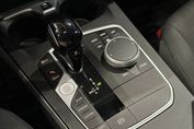 BMW Seria 1 118i Advantage