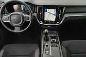 Volvo V60 D3 Momentum Pro