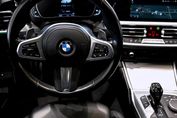 BMW Seria 3 330e M Sport