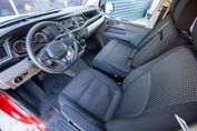 Volkswagen Transporter Kombi L2H1