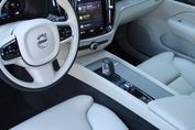 Volvo V60 B4 Plus Dark aut