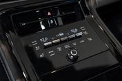 Porsche Panamera 4