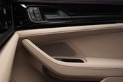 Porsche Panamera 4