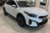 Kia XCeed 1.5 T-GDI M