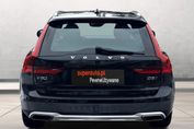 Volvo V90 Cross Country D5 AWD Pro