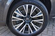 Volvo XC90 Hybrid Ultra Bright