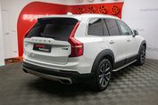Volvo XC90 D5 AWD