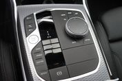 BMW Seria 3 330e xDrive M Sport