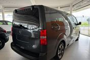 Opel Zafira Life Extra Long L2H1 Business AT8