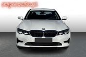 BMW Seria 3 318i