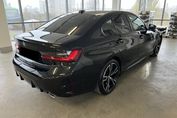 BMW Seria 3 318i M Sport
