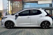 Toyota Yaris Hybrid Style