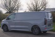 Ford Transit Custom 320 L2H1 Limited A8