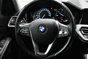 BMW Seria 3 Touring 320d xDrive