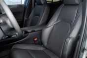 Lexus UX 300h F Sport Design