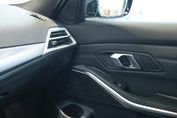 BMW Seria 3 320i xDrive M Sport