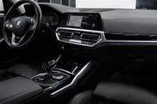 BMW Seria 3 318i Sport Line sport-aut