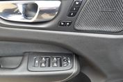 Volvo XC60 B4 D AWD R-Design