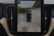 Volvo XC60 B5 B AWD Plus Dark