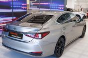 Lexus ES 300h F Sport Design