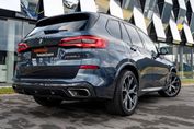 BMW X5 M50d