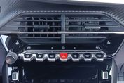 Peugeot 2008 1.2 Puretech Gt S&S EAT8