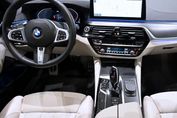 BMW Seria 5 540i xDrive mHEV aut