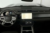Land Rover Defender 110 D300 X-Dynamic SE