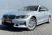 BMW Seria 3 Touring 320d Luxury Line
