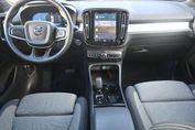 Volvo XC40 B3 Plus Dark
