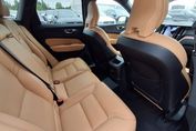 Volvo XC60 T6 AWD Ultra Dark
