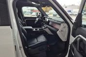 Land Rover Defender 110 D240 SE