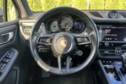 Porsche Macan Standard