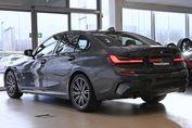 BMW Seria 3 330i xDrive M Sport