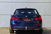 BMW Seria 5 Touring 540i xDrive Luxury Line